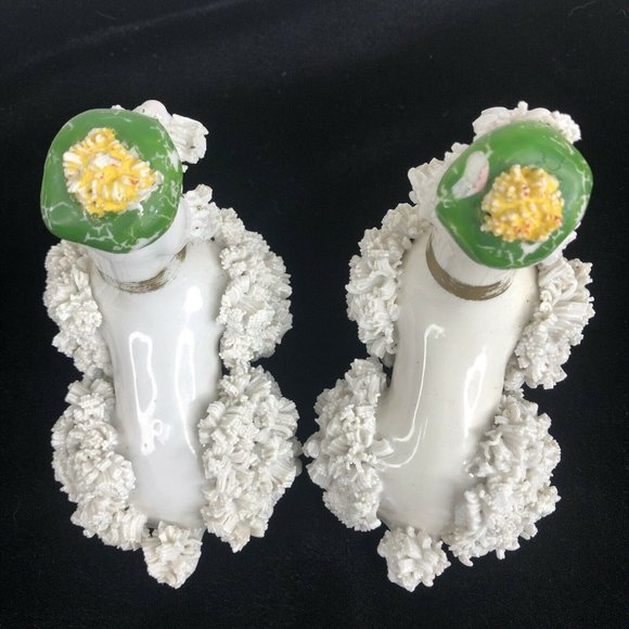 2 Vintage White Porcelain Spaghetti Poodle Dogs Wearing Green Beret Hat Figurine - Picture 11 of 12